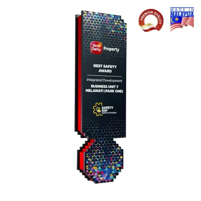 Square Honor Black Acrylic Award 1093