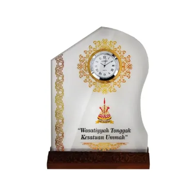 Crystal Plaque with Clock 2047