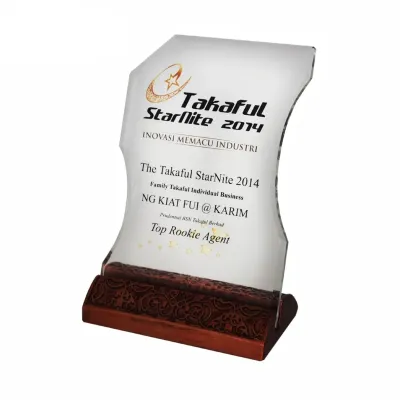 Exclusive Crystal Plaque 3038