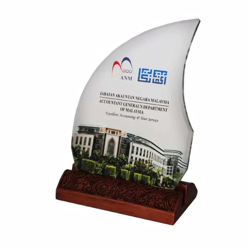 Exclusive Crystal Plaque 3040 product image