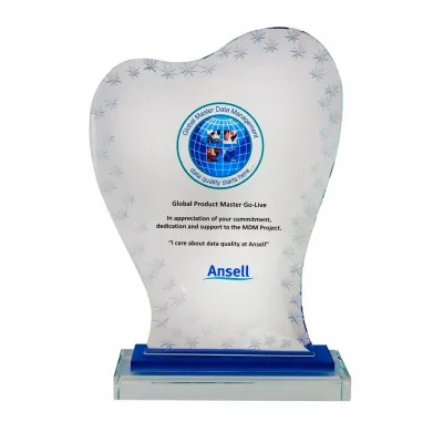 Exclusive Crystal Plaque 3059
