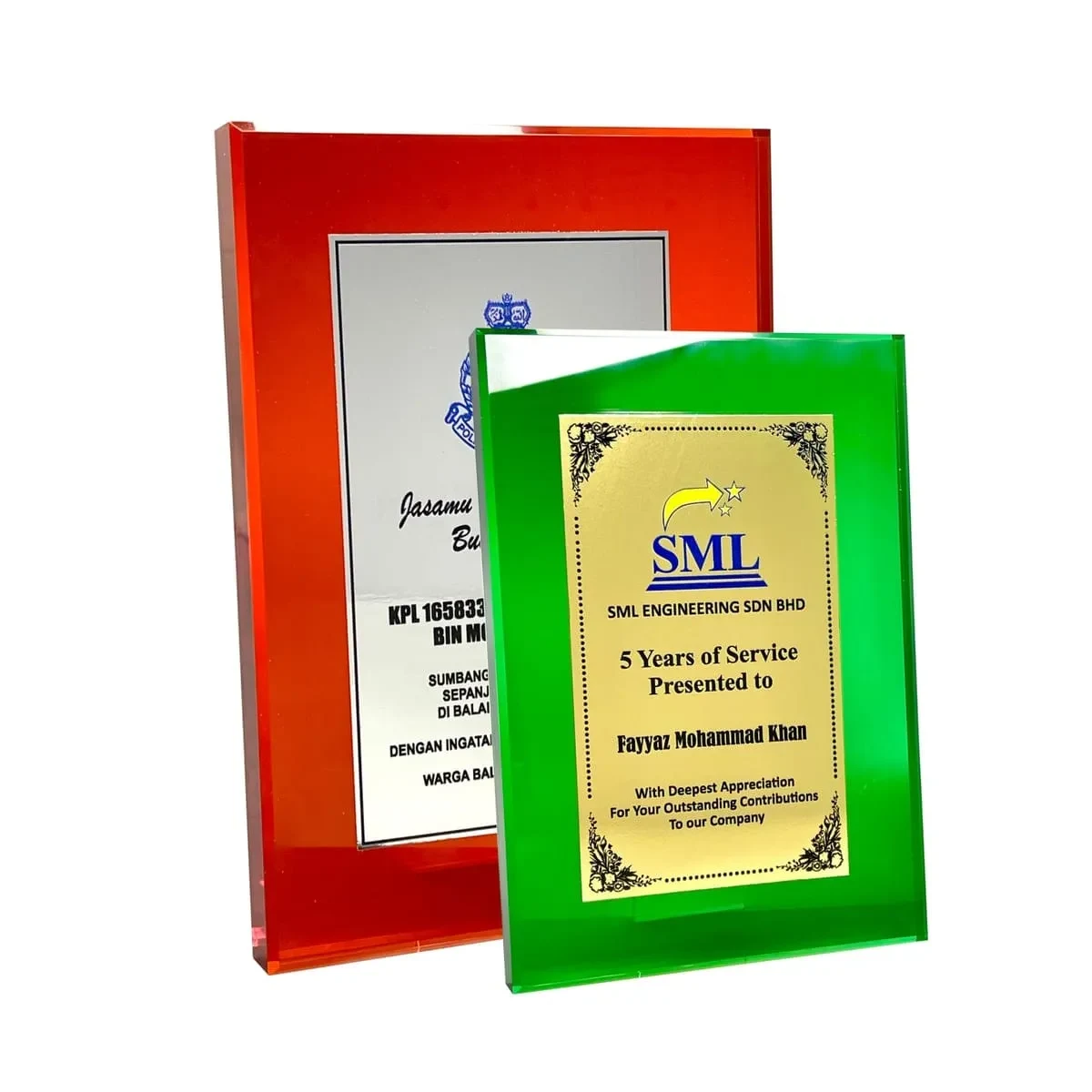 Innovative Design Acrylic Plaque 5167