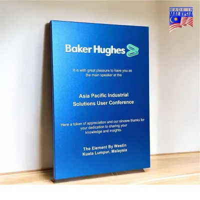 Innovative Design Acrylic Plaque 5252