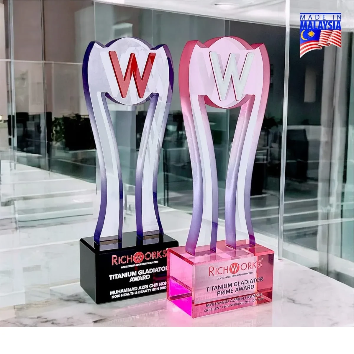 Color Glow Acrylic Trophy 5275