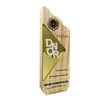 New Creative Design Wooden Plaque 7532