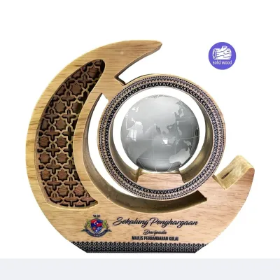 New Creative Design Wooden Plaque 7564