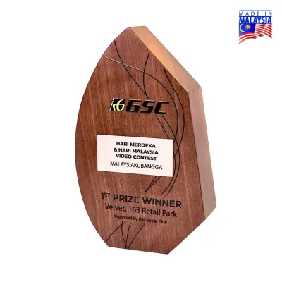 Premium Wood Trophy 7665
