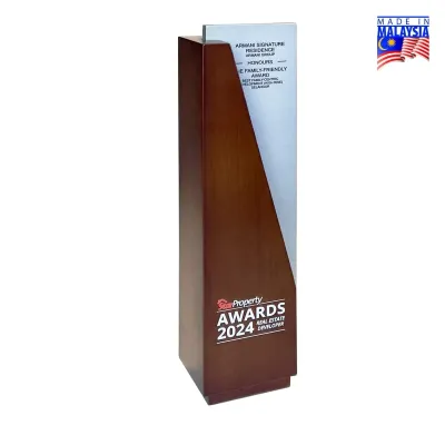 Premium Wood Trophy 7674