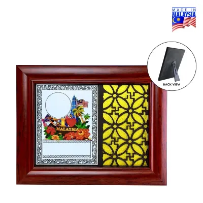 Premium Wooden Frame 7731