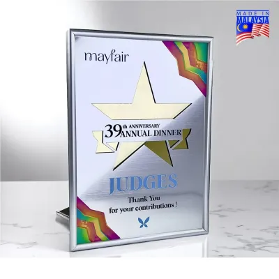 Premium Metal Frame 7748