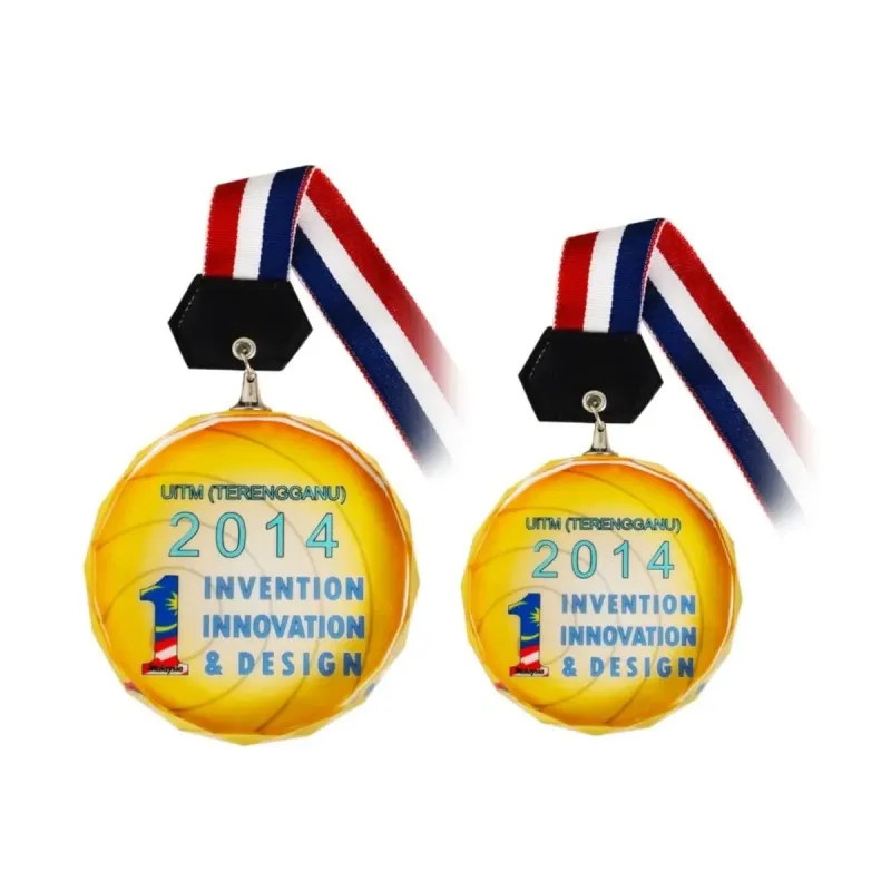 Crystal Hanging Medal 8120 product image