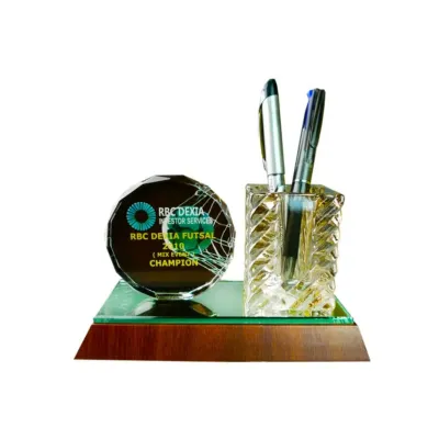 Crystal Pen Holder & Crystal Medal 8165