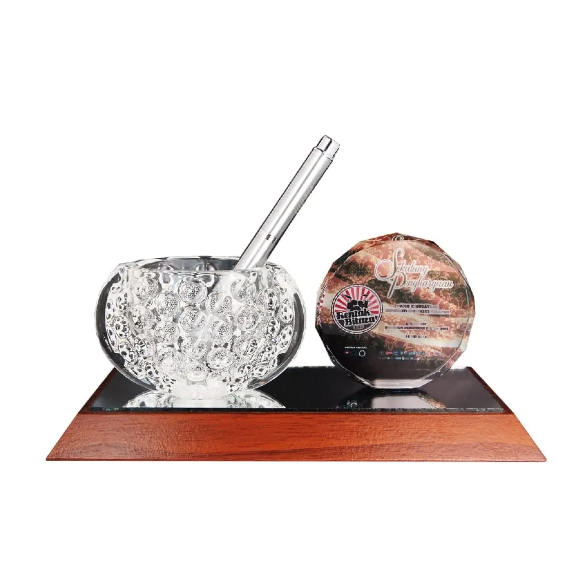 Crystal Bowl & Crystal Medal 8215