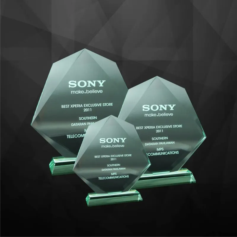 Exclusive Crystal Plaques 9019 product image