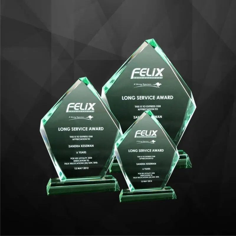 Exclusive Crystal Plaques 9020 product image