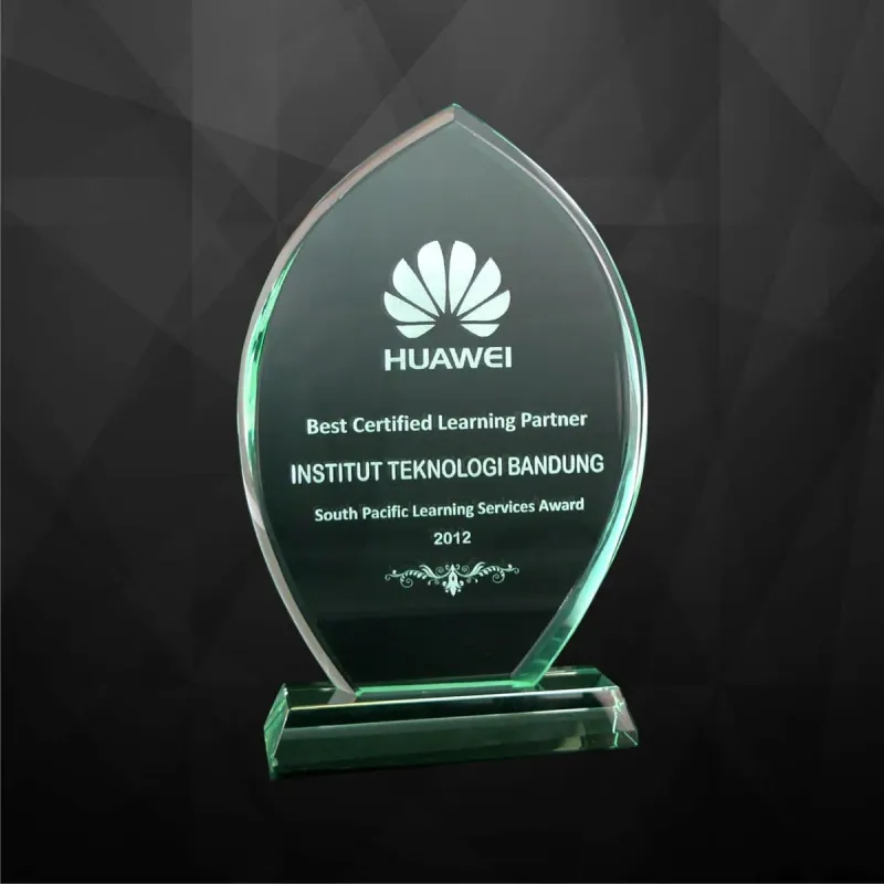 Exclusive Crystal Plaques 9021 product image