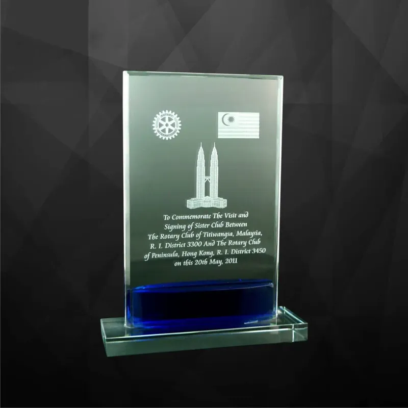 Exclusive Crystal Plaques 9024 product image