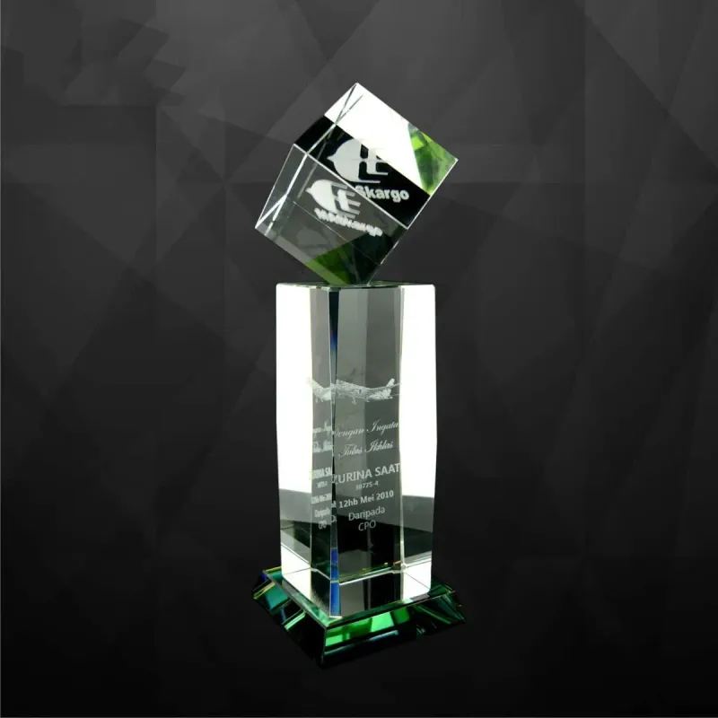 Exclusive Crystal Cube Trophy 9065 product image