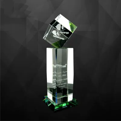 Exclusive Crystal Cube Trophy 9065