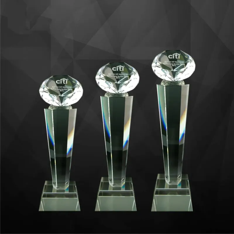 Exclusive Crystal Cube Trophy 9095 product image