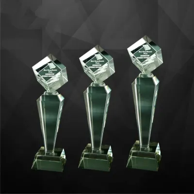 Exclusive Crystal Cube Trophy 9098