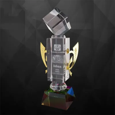 Exclusive Crystal Cube Trophy 9108