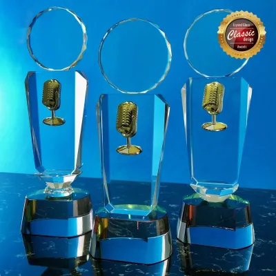 Crystal Plaques & Trophy 9363