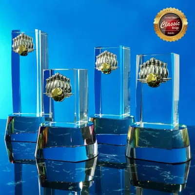 Crystal Plaques & Trophy 9367