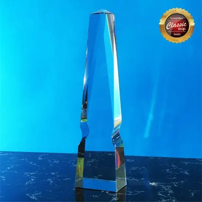Crystal Plaques & Trophy 9374