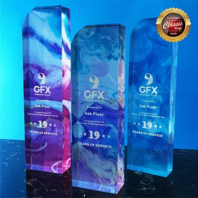 Crystal Plaques & Trophy 9375