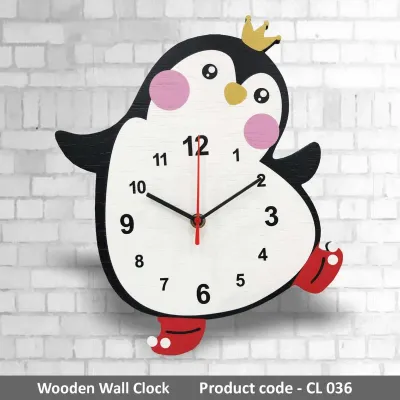 Wooden Wall Clock (Penguin) CL036