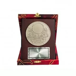 Batik Wooden Box with Zinc Alloy (RED) EP657