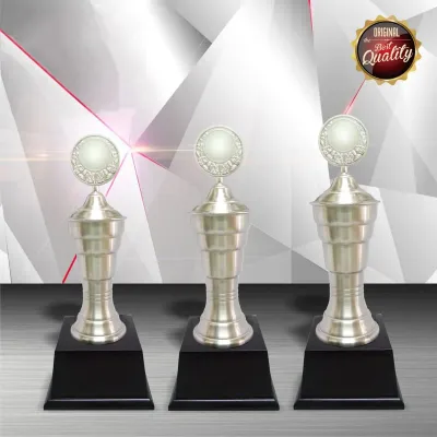 Exclusive White Silver Trophy WS6024