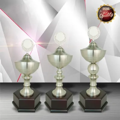 Exclusive White Silver Trophy WS6028