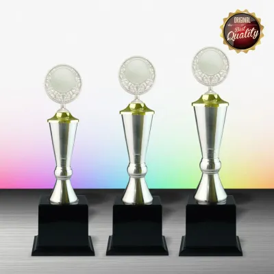 Exclusive White Silver Trophy WS6037