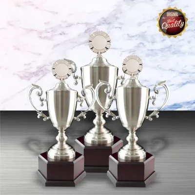 Exclusive White Silver Trophy WS6058