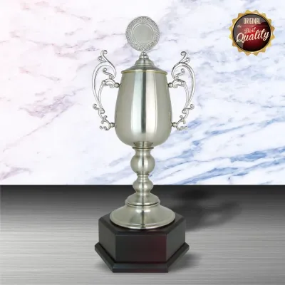 Exclusive White Silver Trophy WS6082