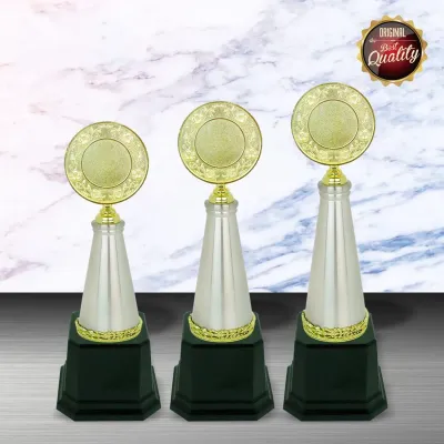 Exclusive White Silver Trophy WS6099