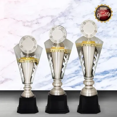 Exclusive White Silver Trophy WS6160