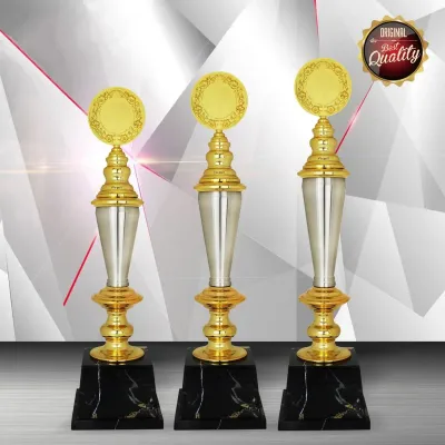 Exclusive White Silver Trophy WS6172