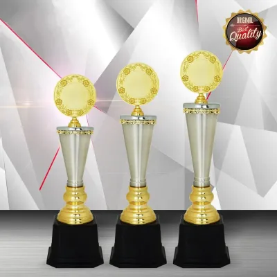 Exclusive White Silver Trophy WS6175