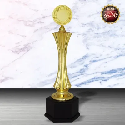 Exclusive White Silver Trophy WS6182